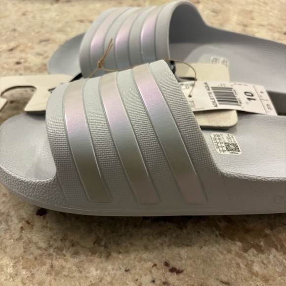 Adidas Adilette slides NWT - Picture 4 of 8